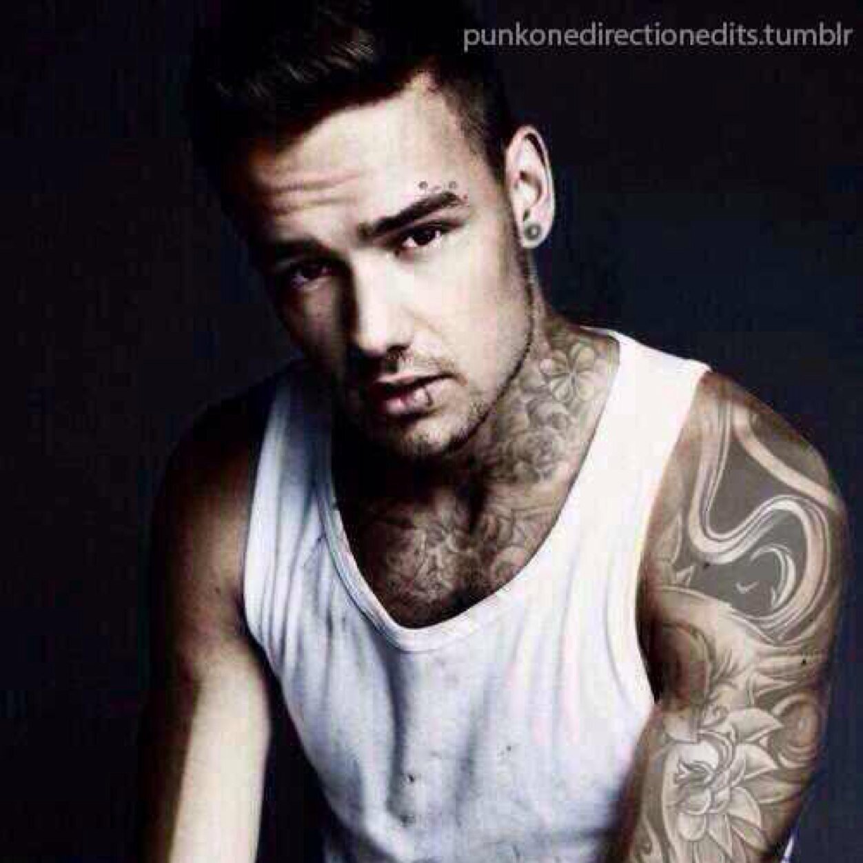 Drugs , sex liam here //single bi//
