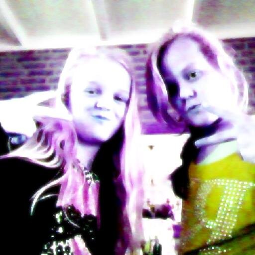 sammen met sanne op de foto kij gezellig