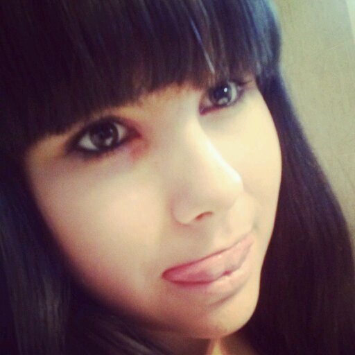 Vive los momentos de la vida y a la mierda los demas ♣