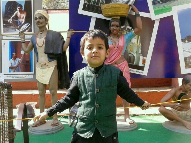 Abhishek srivastava from kanpur. Now a days in New Delhi