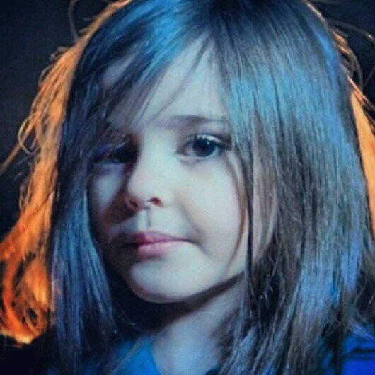 ‏ماعذرب عناقيد العنب غير الذي ماطالها....( اكره الغرور و الكبرياء ) من تواضع لله رفع الله قدره وهذا يكفي.. سبحان الله وبحمده سبحان الله العظيم