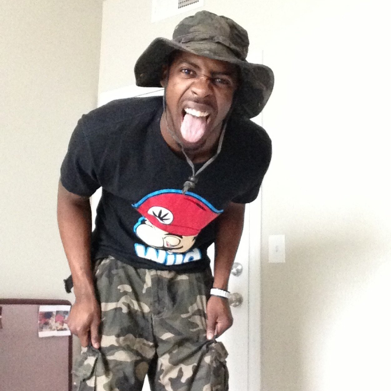 MiNdENsFiNEst74 Profile Picture