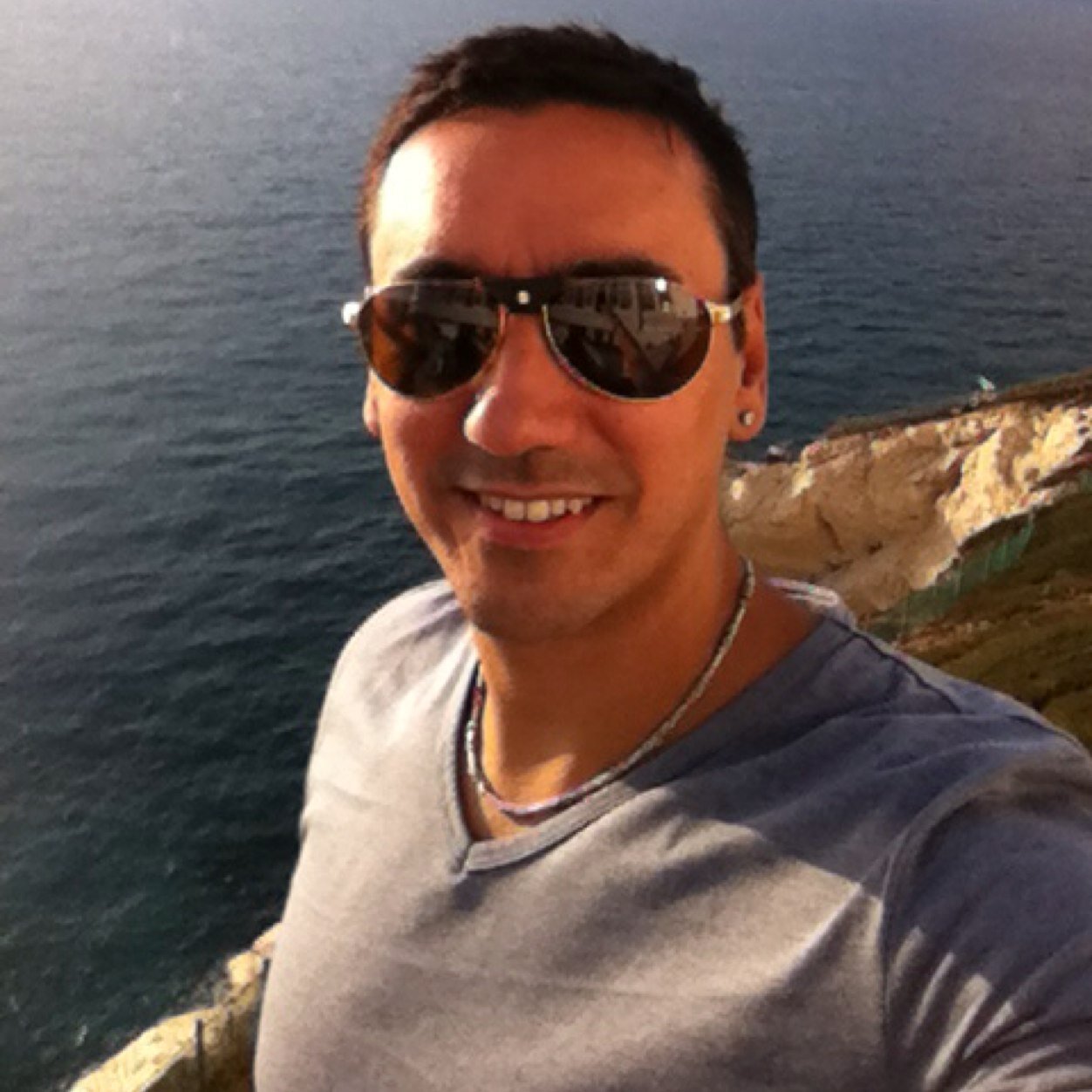 simon_edri's profile picture. 