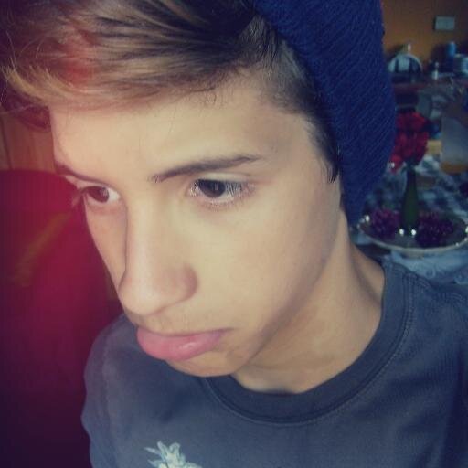 FollowBack // A todo color.