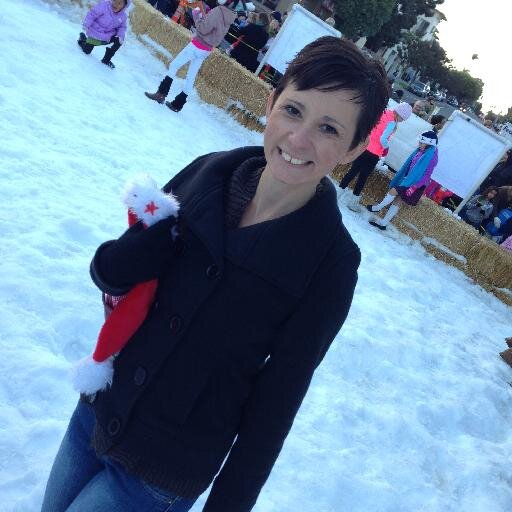 juliesnowden's profile picture. I'm Julie. Wife of Jake, mother to Faith, Sam and Nate. I love church. I love sunshine. I love to see people happy. I love life.