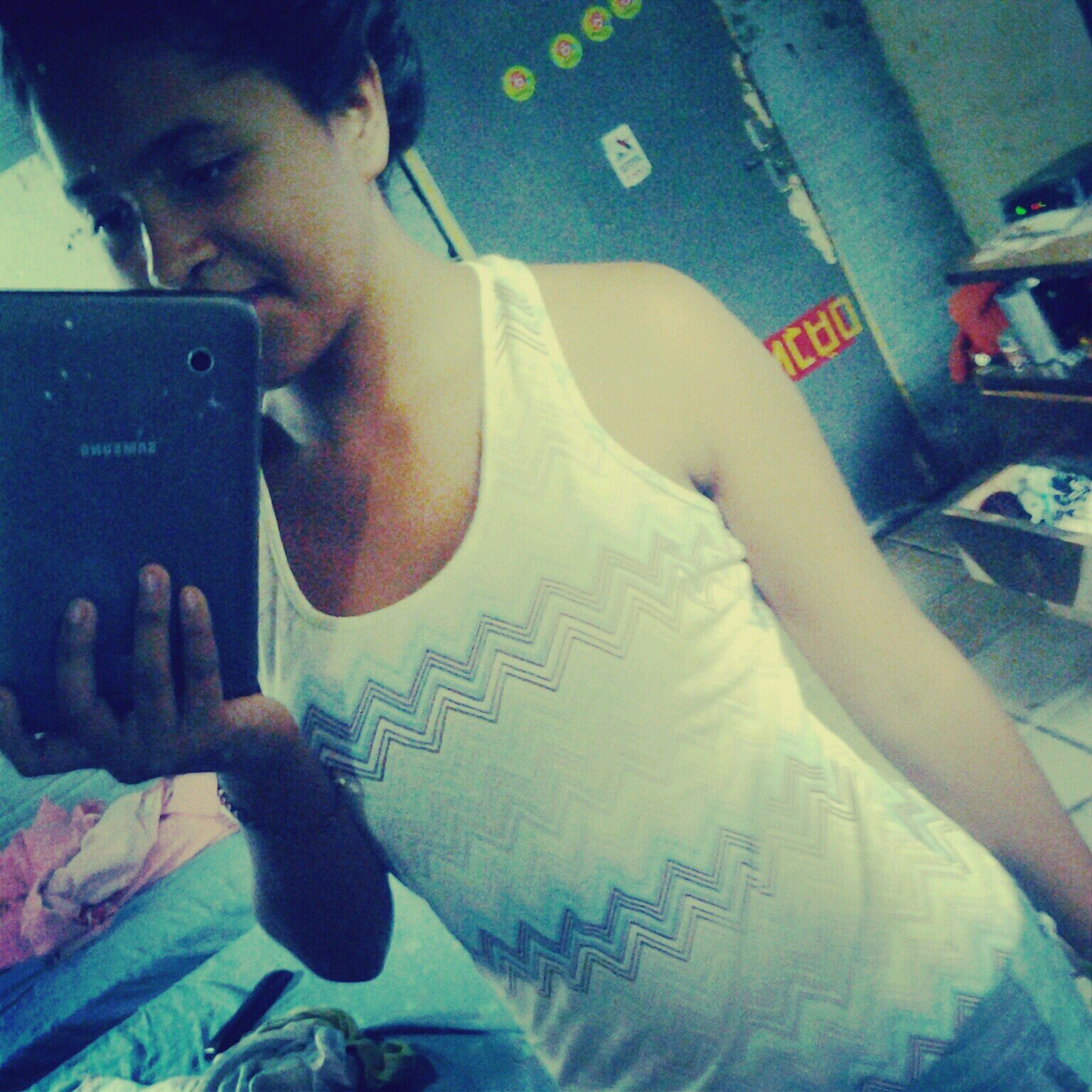 ~ Renara , 14 , Brazil (Santa Maria - RS)  Kpopper, South Korea lover.♥