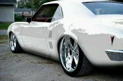 Victorrrnasr's profile picture. 