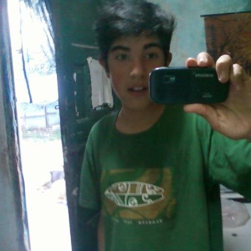 Mmm.. La -verda- NoSe Seguime Que Te Sigo :d