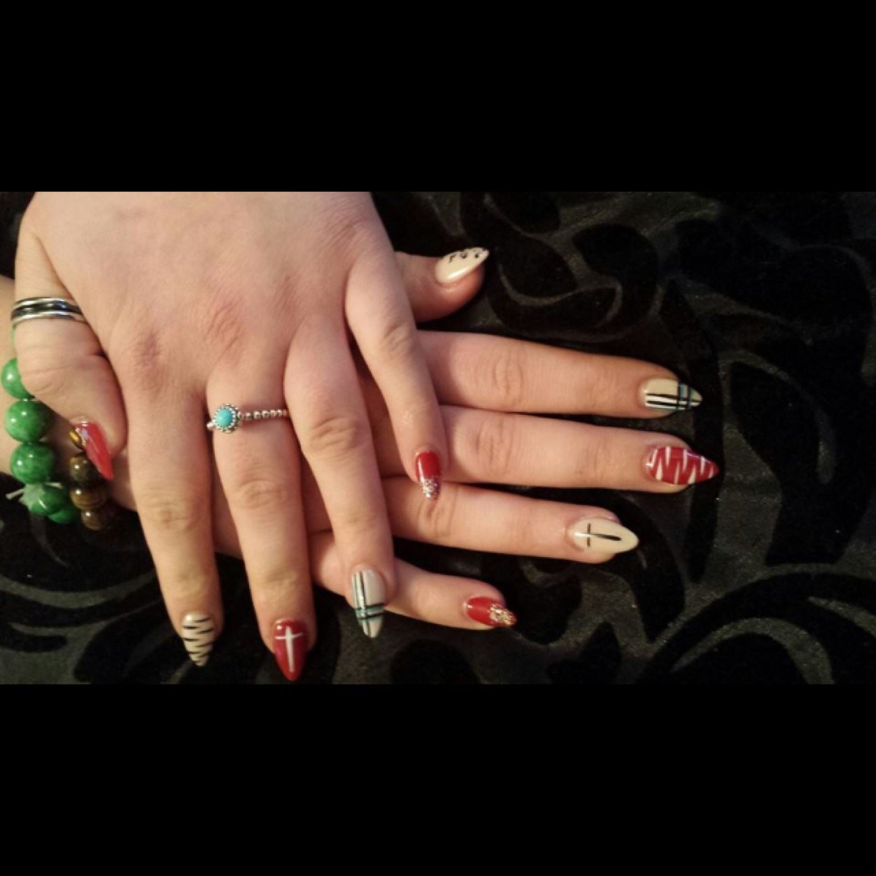 Beauty salon in Doncaster offering a range of professional beauty treatments including Genie facial Lifting, Gelish, Hd Brows, Bio Sculpture Nails, Massage