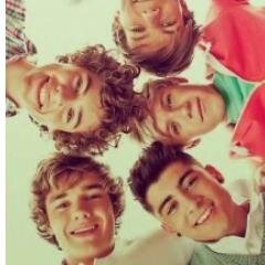 ¨ We love the boys from one direction ¨ we live in Brazil and I really wanted you to follow us