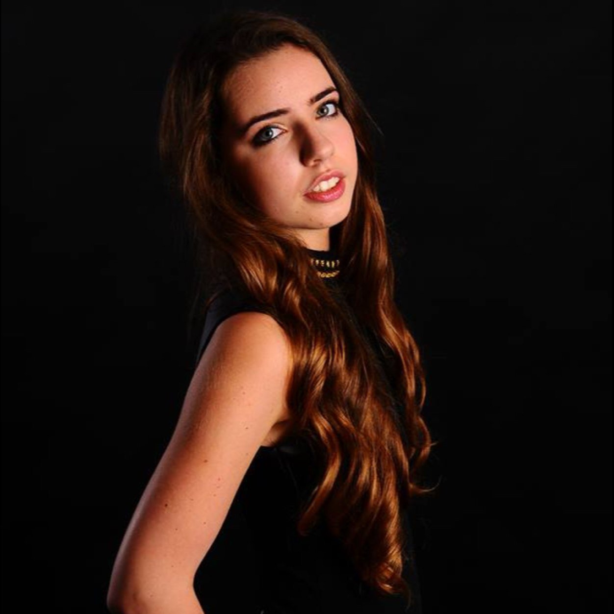 xloveskelly_'s profile picture. 14 years young~ Don't worry, be happy ~ ⓥⓐⓛⓛⓔⓝ & ⓞⓟⓢⓣⓐⓐⓝ , ⓚⓝⓞⓚⓚⓔⓝ & ⓓⓞⓞⓡⓖⓐⓐⓝ~ Kelly i love you, you are my facking best friend ❤️ xoxo Athena ~ ilyx