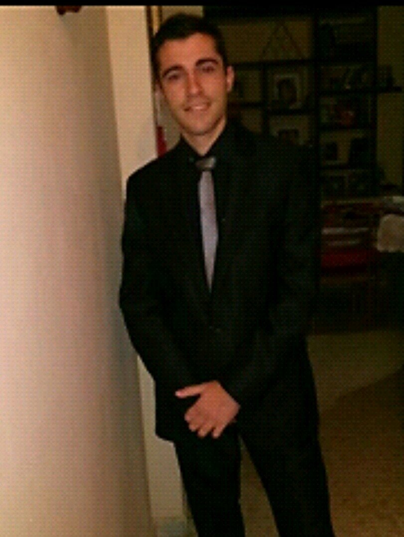 En el país de los ciegos, el tuerto es el rey.