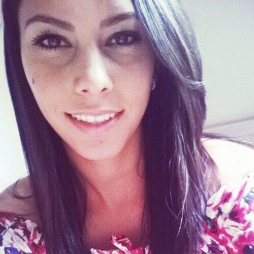 jheeeh's profile picture. 