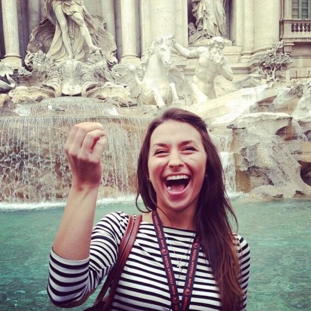 dani_dnut's profile picture. Be so happy that when others look at you they become happy too