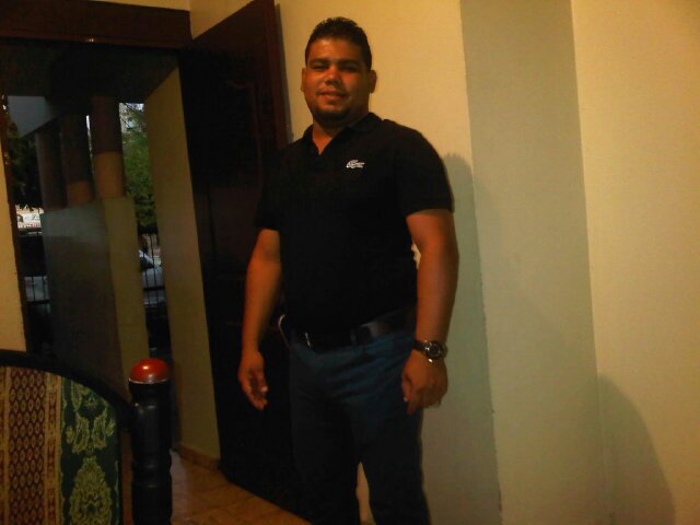 Orlandomena19's profile picture. 