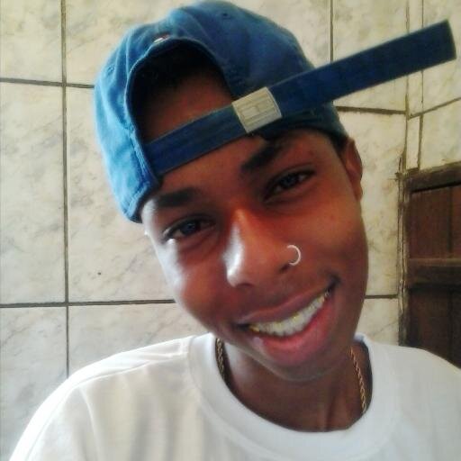 - vamos viver o dia de hoje porque o amanha só pertence a Deus  !