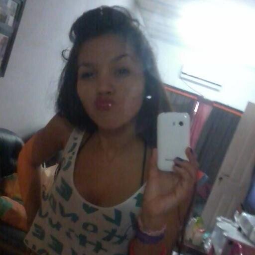 Donde Hubo Besos... Ganas Quedan ♥.........                                     Seguime Y Te Sigo......... al toke