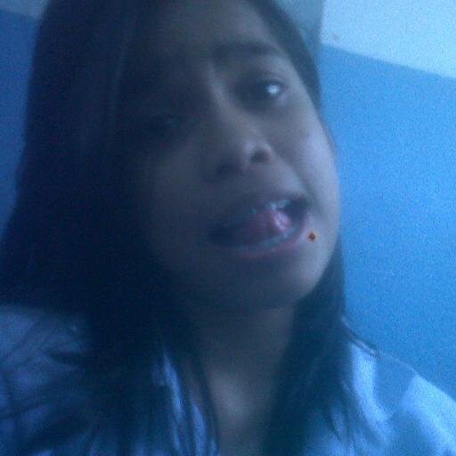 Soy Una chica Bipolar, divertida, me gusta salir con mis amigos y amigas me gusta ir a fiestas conoce me Por Facebook Viiviana Rodriguez.