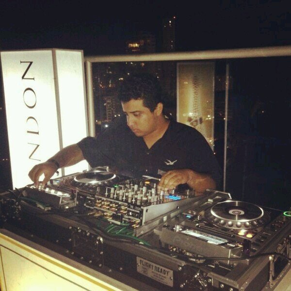 Dj & VDj profesional. estudiante de contaduria tecnologico comfenalco