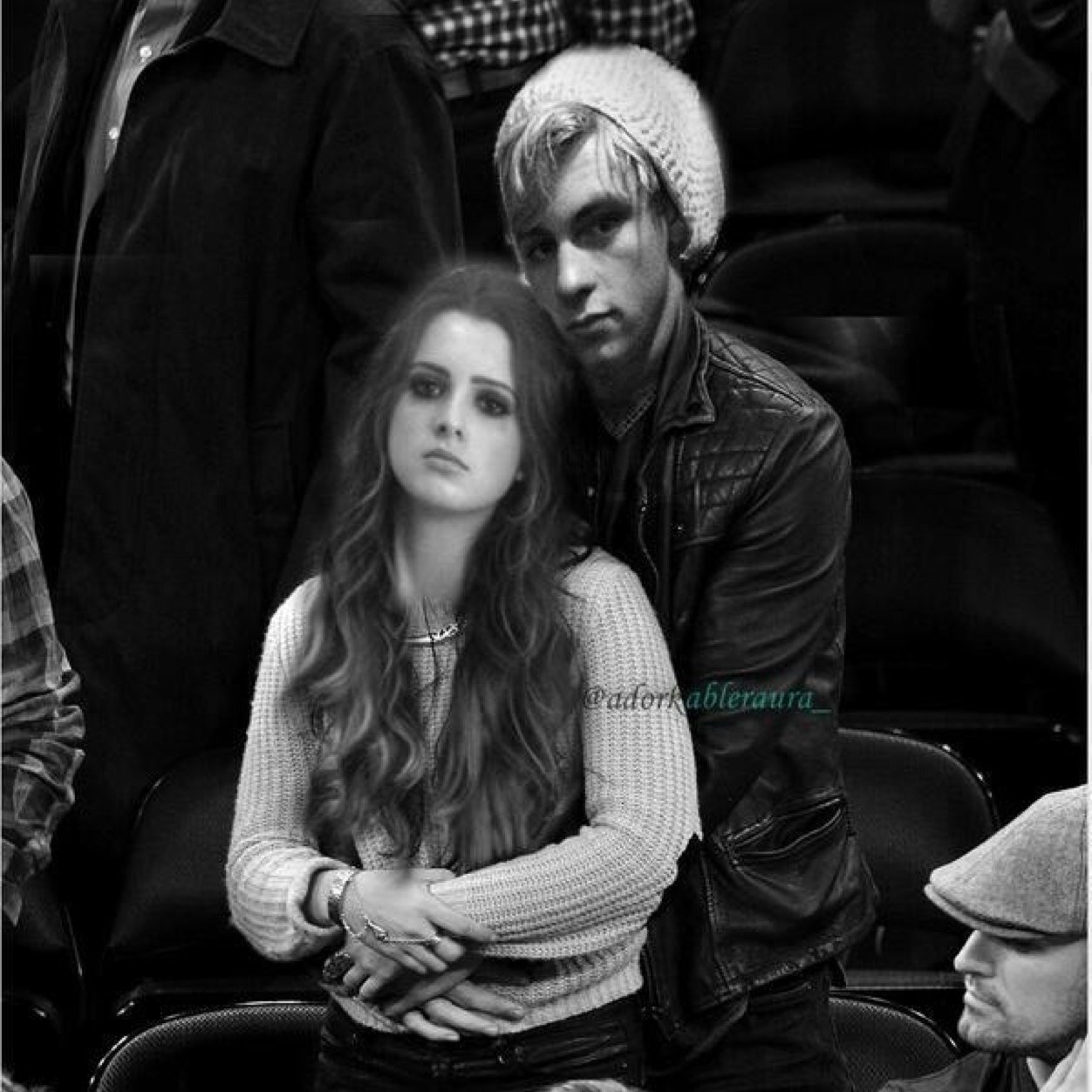 I LOVE RIKER LYNCH AND R5 @rikerr5 @officalr5 I follow back #taken my brother the amzing @beggdmoon
