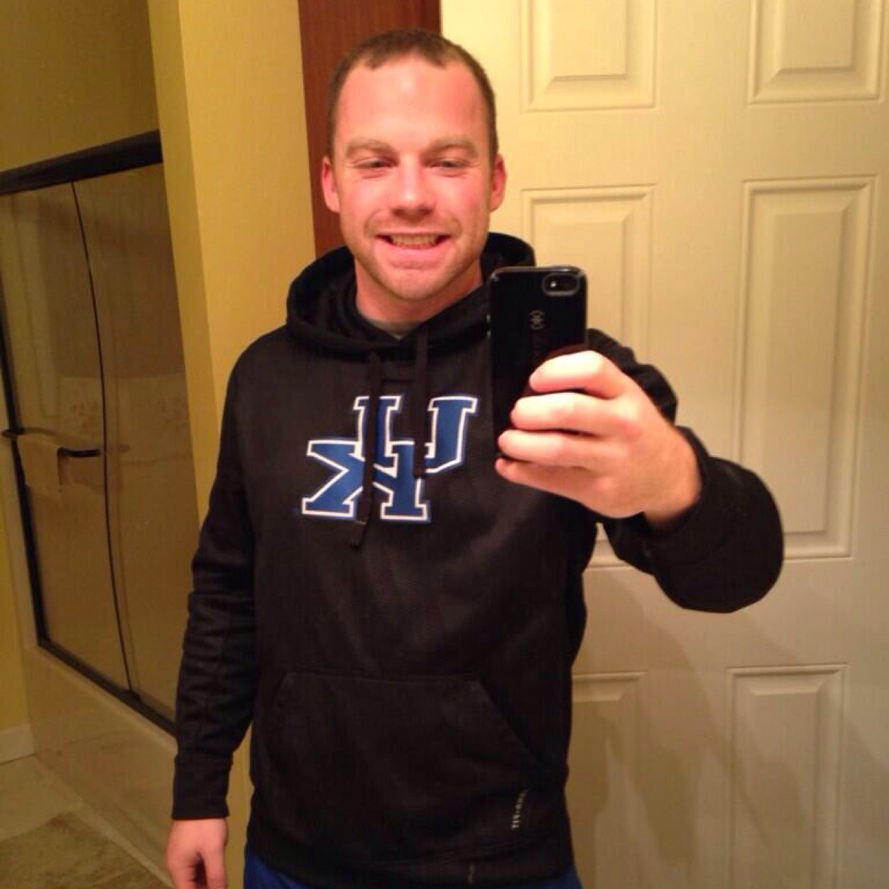 Ballinger1215's profile picture. 