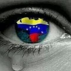 soy  bastante   feliz   junto  a mi hermosa familia  OPOSITORA  1000% #QuierounaVenezuelaLibreSegurayProspera