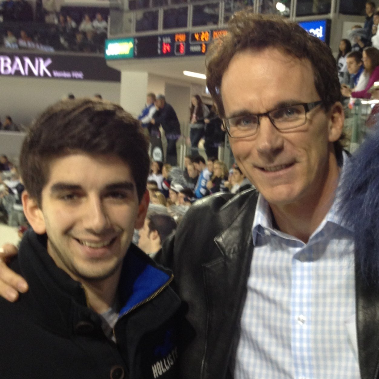 Jimsagona40's profile picture. 