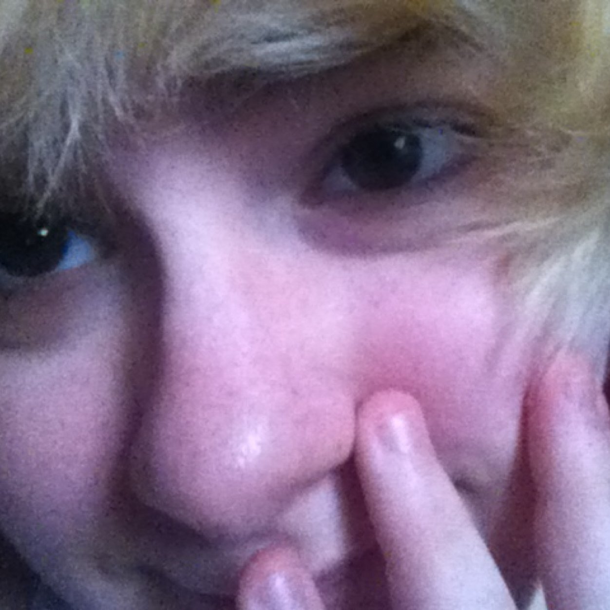 Im just a person who no one likes. ^.^'