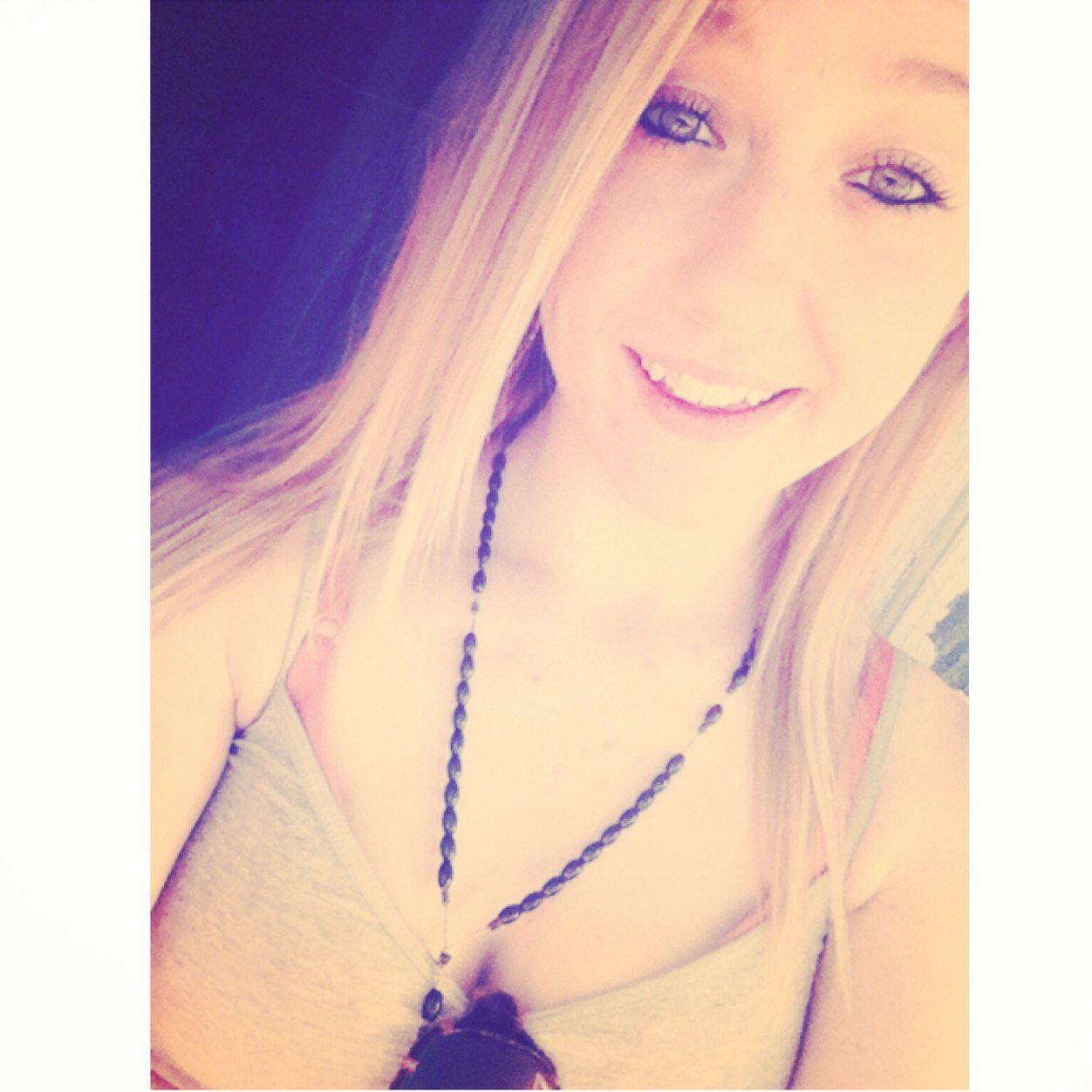 Smile & stay real