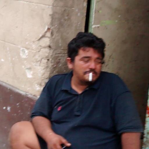 GRANDES HIJOS DE LA CONCHA COMPARTIENDO ESTUPIDECES CON USTEDES. MI CANAL: http://t.co/rYRcTSCGhW