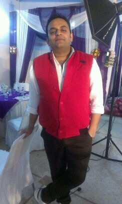 pinkesh070's profile picture. searching