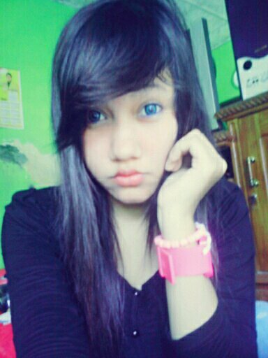 gemini girlz°08°06°____°|  
My hello kitty, pink, twilight kesukaan bgt :) my koleksi.... »«