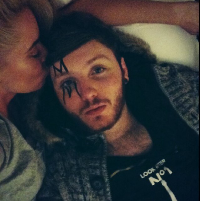 Avid fan of James Arthur, Gardening and Breasts.
