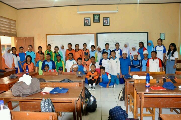 The Official Twitter Page of EXONE. Part of Smanjul8.