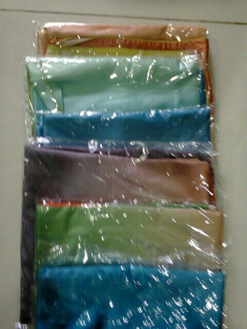 jilbab_pasmina2's profile picture. produsen jilbab hijab pasmina dari bahan gradasi warna, bunglon, semi sutera, faradiba 02196677722, 08161467391