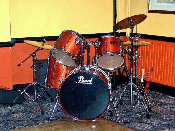 JamesBannatyne8's profile picture. Life is a waste of time 
Time is a waste of life
get wasted all of the time 
and have the time of your life