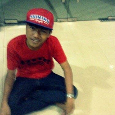saya ingin mencari cinta yang setia dan tulus!!!!!!!!!!!
