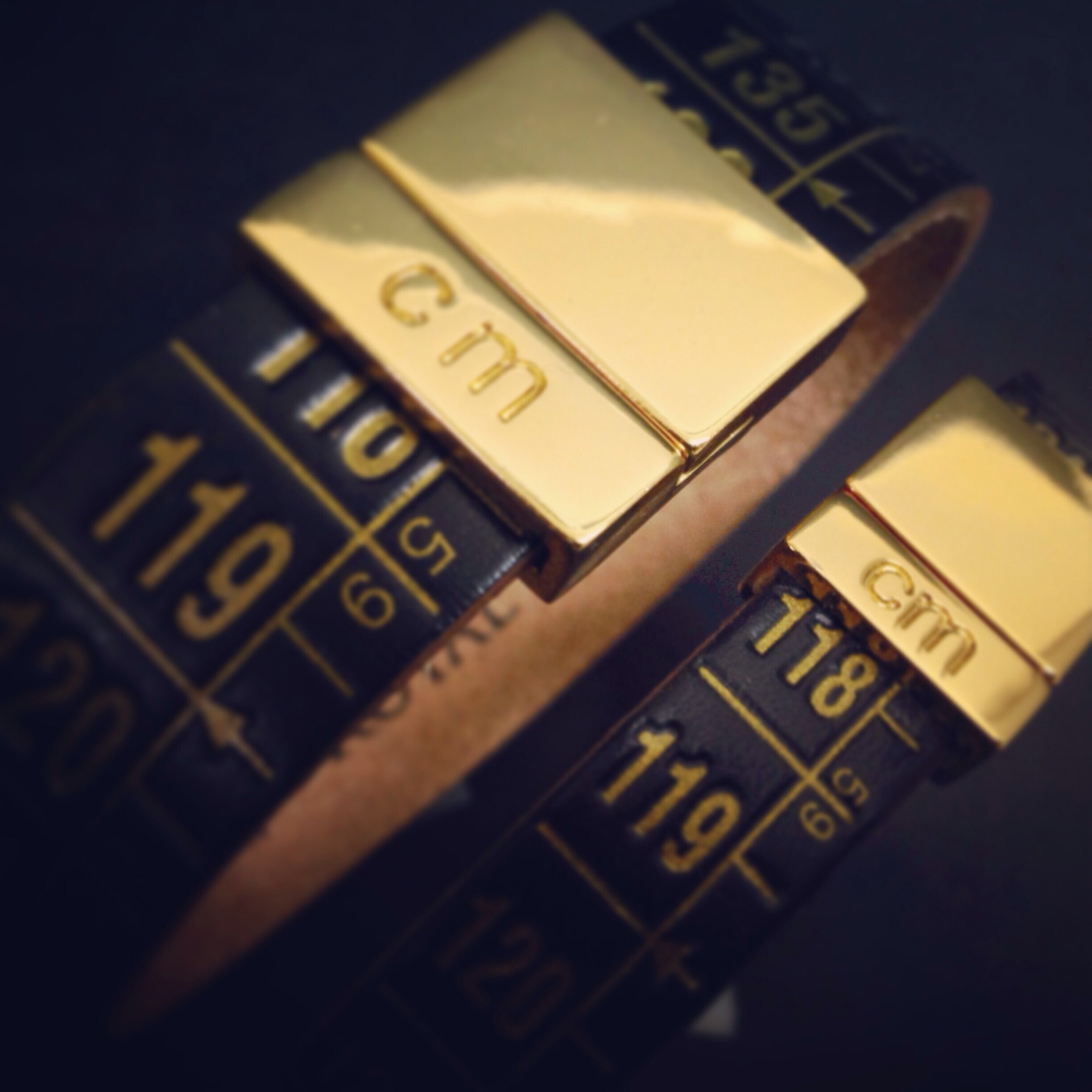 IlCentimetro's profile picture. Il Centimetro misura la tua voglia di stile, il tuo desiderio di viaggi e di dinamismo. Ogni bracciale è un pezzo unico, in quanto totalmente realizzato a mano.