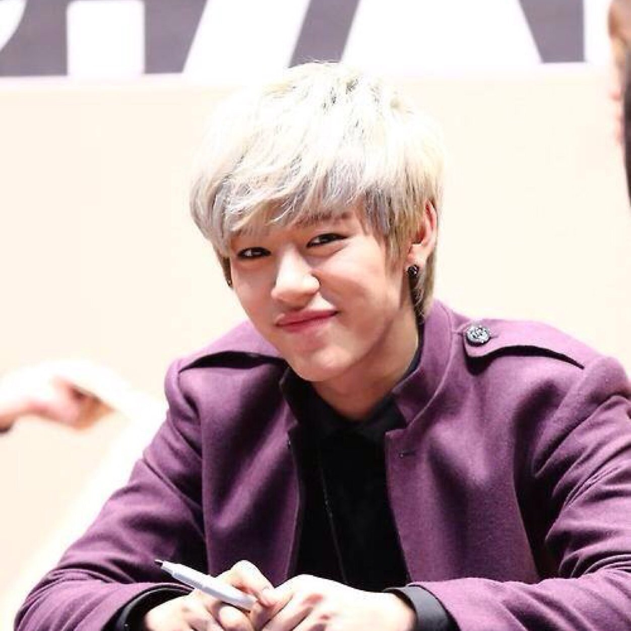 復活Daehyun / since 6.30 /Header→@ice_eyes_b
垢移動します。