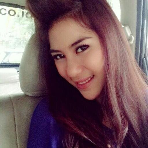 adindaholic11's profile picture. Keep support my barbie bala2
@adindathomass
|Followed & resmi by @adindathomass|
cp : @MikeThesa_Wanda |
#Adindaholic #alicious #felicyAdicct (^-^)//♥