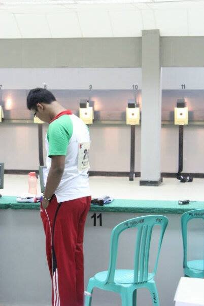 Shooting player, Taekwondoin, Teacher of bimbel Idaman, Audition Master of Audition Ayodance and Studying at Sayaga Shooting Club University.