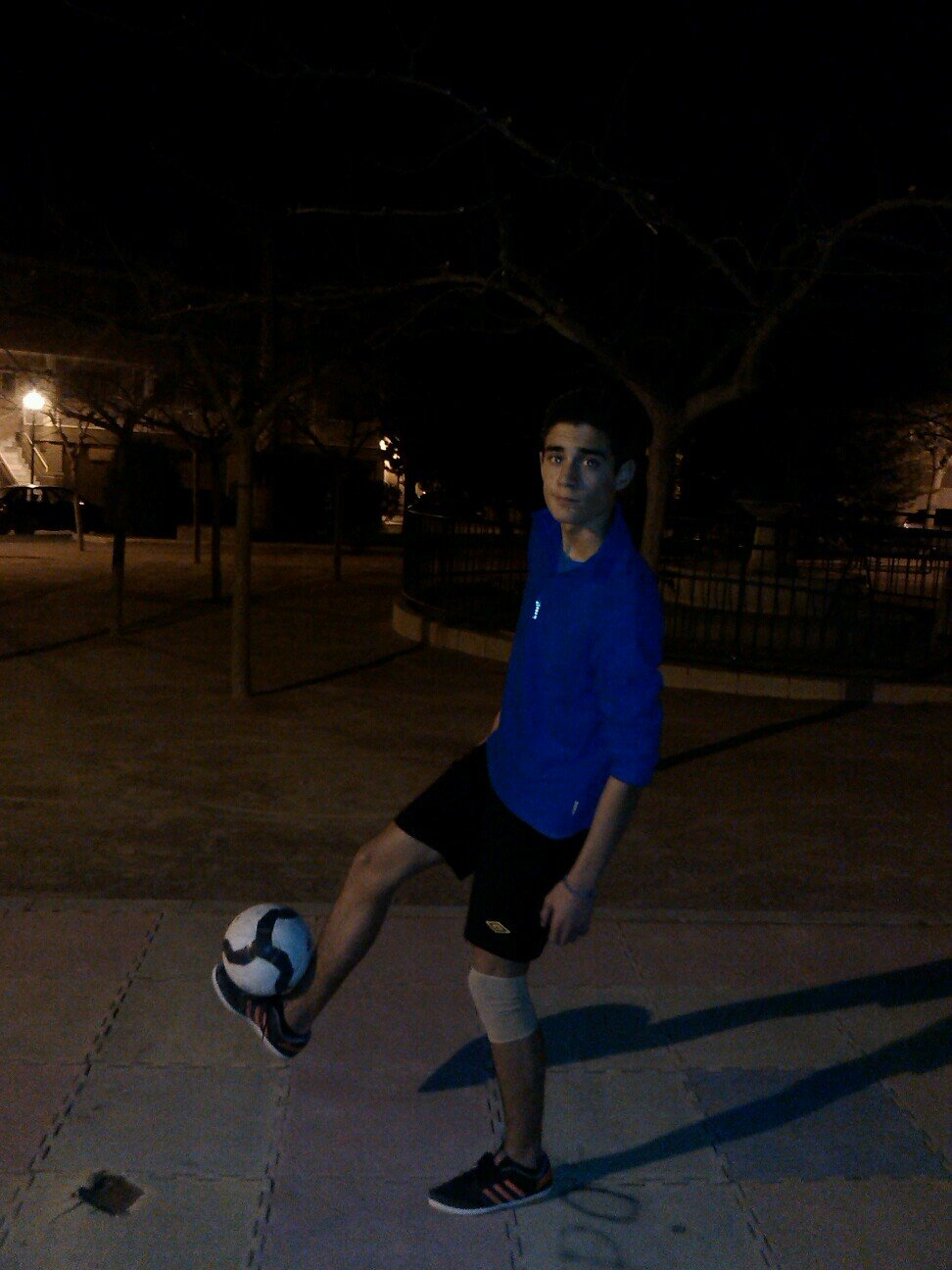 Fútbol sala. https://t.co/nzs6tXcjVA