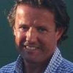 Amante del 2.0 Bloguero. Futbolero y Cruyffista. Y corredor.