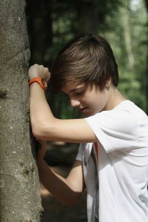 Alex James Robert ||15 years old || love music