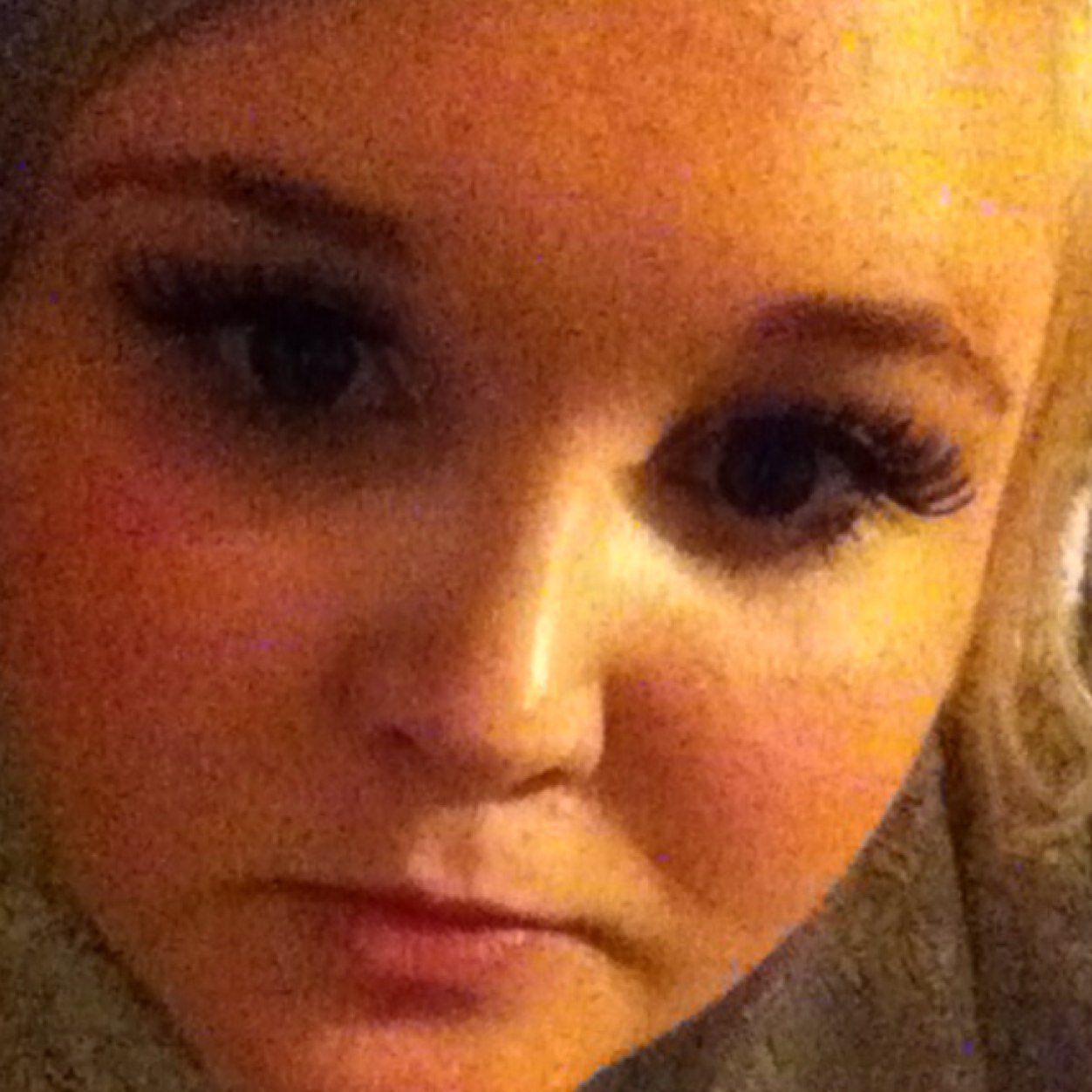 Nikkiexlowe's profile picture. 