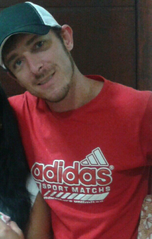 é aquela velha mania d ir, vir, e permanecer nem sempre na luz mas sempre iluminado...