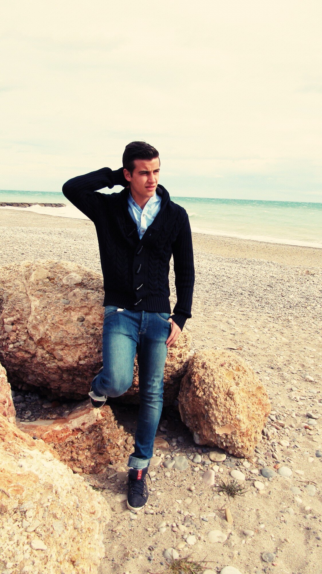 borja_nls's profile picture. Jugador del juvenil A del Futbol Base Nules y estudiante del TAFAT en el IES Miralcamp de vilarreal! ⚽REAL MADRID⚽