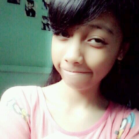• SMPN 2 KOTABARU • Instagram : Aderisquina_atd • FB : Ade Risquinaa Atdhinii • I'm not perfect, but I'm thankful..♥ • @aderisquina_atd ♥
