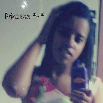 RafIinhaMenndes's profile picture. 