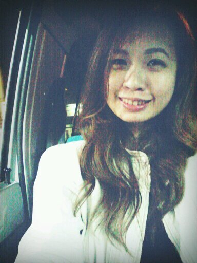 In a journey of discovery ;) 
always humbled & overwhelmed by God's blessings. :)
I love my family :)